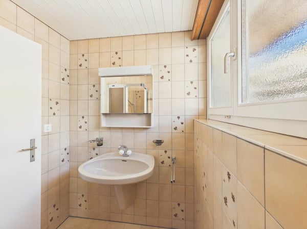 Familienparadies in Lichtensteig - Einfamilienhaus mit viel Platz, Garten und Doppelgarage 12