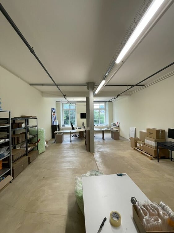 72 m2 Gewerbeflächen in modernem Gewerbehaus mit exklusivem Rohausbau 1