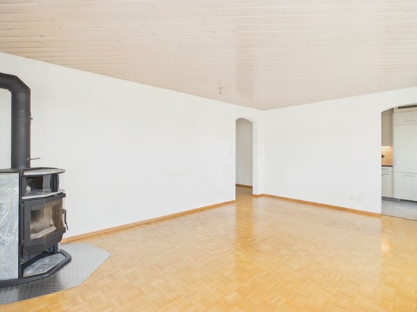 2.5-Zimmer-Attika-Wohnung mit wunderbarer Weitsicht 5