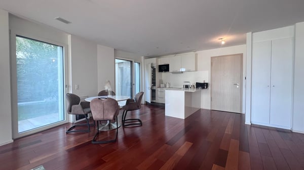 Furnished flat 4.5 room - Appartement meublé de 5.5 pièces à Lausanne 4