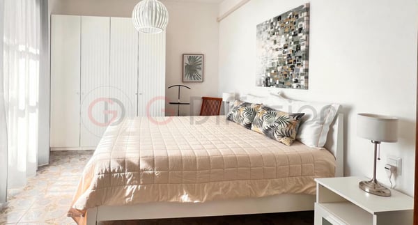 Furnished flat 1.5 room - Appartement meublé de 5.5 pièces à Lausanne 2