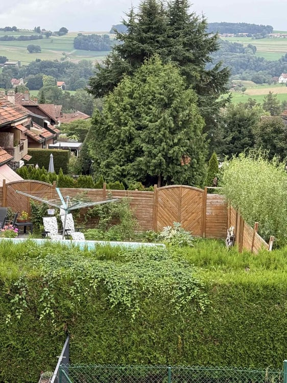 Moitié d'immeuble à vendre à Lucens 4