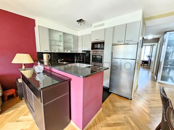Splendide appartement avec vue panoramique imprenable sur le lac Léman et les montagnes 7