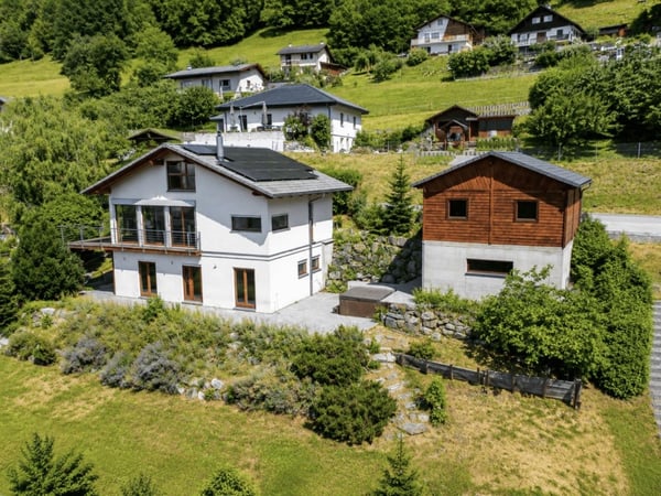 Maison d'architecte d'exception avec vue panoramique sur les Dents du Midi à Corbeyrier