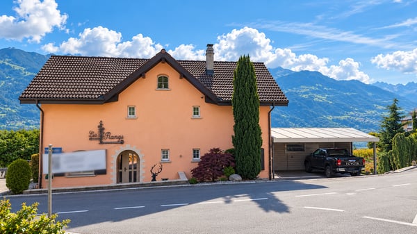 VILLA D'EXCEPTION À SAINT-SÉVERIN ? CONTHEY 1