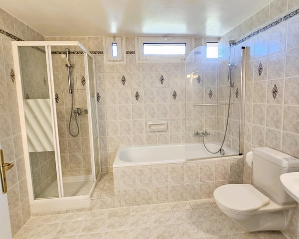 À LOUER ? Bel appartement 3,5 pièces, spacieux et lumineux 5