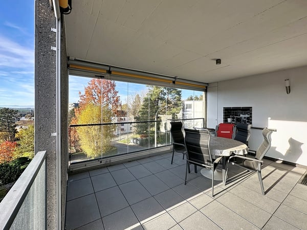 Appartement au dernier étage de 1.5 pièces à Fribourg avec vue dégagée 4