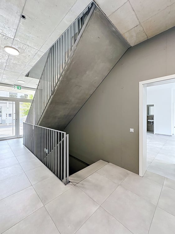Local artisanal neuf avec atelier et bureau de plus de 90 m² 13