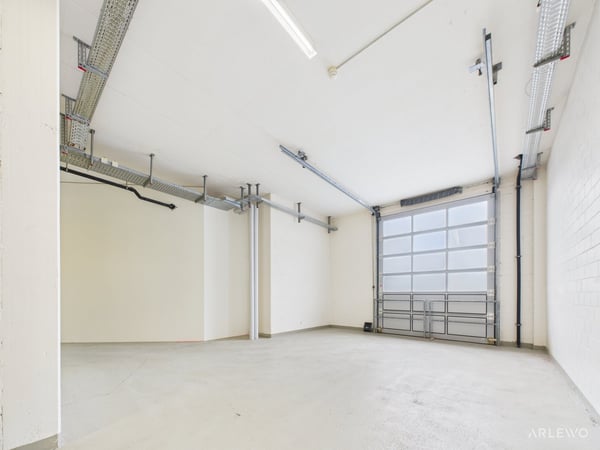 Ganzes Gewerbe-/Geschäftshaus für Single-Tenant 5