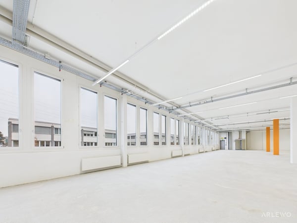 Ganzes Gewerbe-/Geschäftshaus für Single-Tenant 3