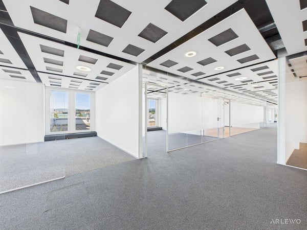 Ganzes Gewerbe-/Geschäftshaus für Single-Tenant 11