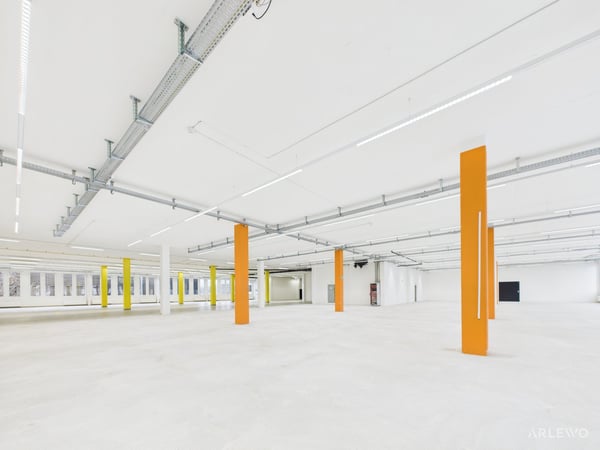 Ganzes Gewerbe-/Geschäftshaus für Single-Tenant 2