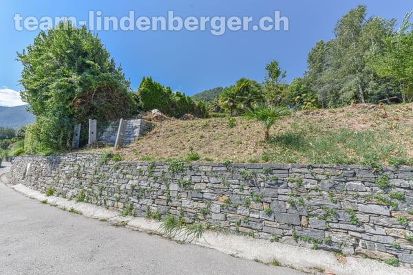 Esclusivo Terreno Edificabile con Incantevole Vista Lago Maggiore 10