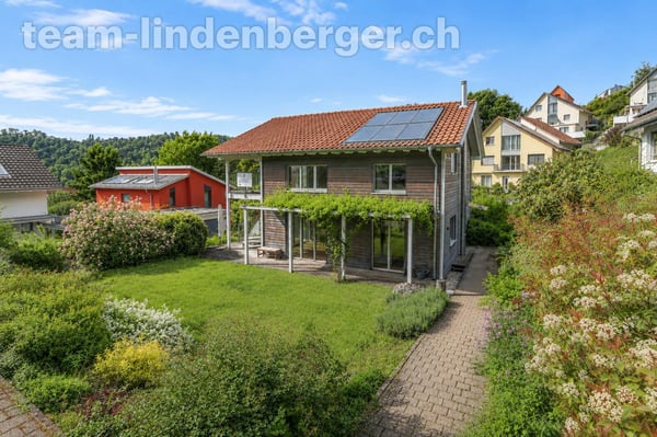 Familienfreundliches 5½ Zi.-Einfamilienhaus mit viel Licht und Garten 12