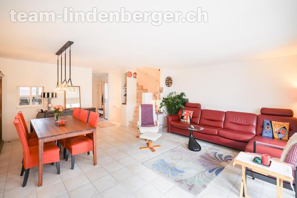 Familienglück in Aesch - Garten, Komfort und ideale Lage vereint 6