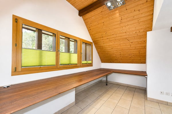 Bijou - Grosszügige Dachwohnung im alten Gebälk 8