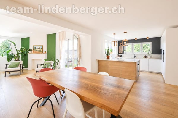 Hochwertig modernisiertes Familienhaus mit Einliegerwohnung 3