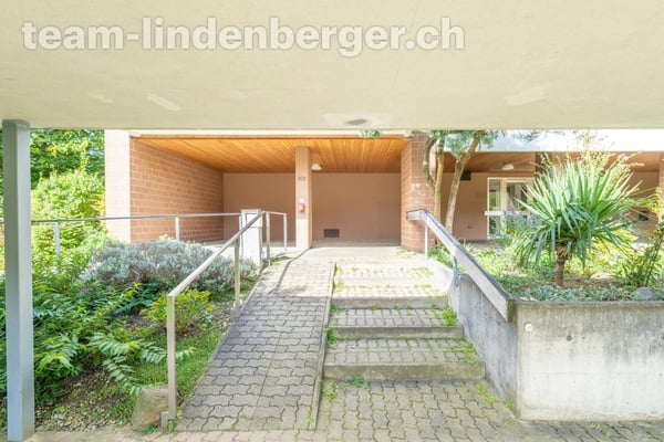 3½ Zi.-Eigentumswohnung mit Lift und Parkplatz 10