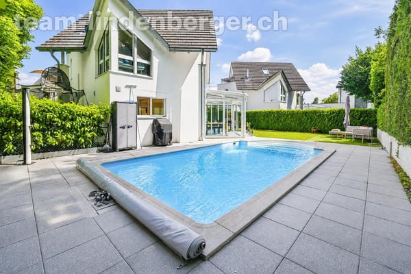 6½ Zi.-Wohntraum mit Pool in Binningen 5