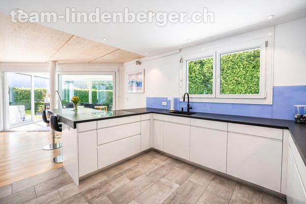 6½ Zi.-Wohntraum mit Pool in Binningen 9