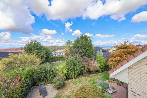 Freistehendes 5½ Zi.-Einfamilienhaus mit Garten in Metzerlen 2