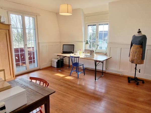 Repräsentatives, geschütztes Wohnhaus mit grossem idyllischem Garten 8