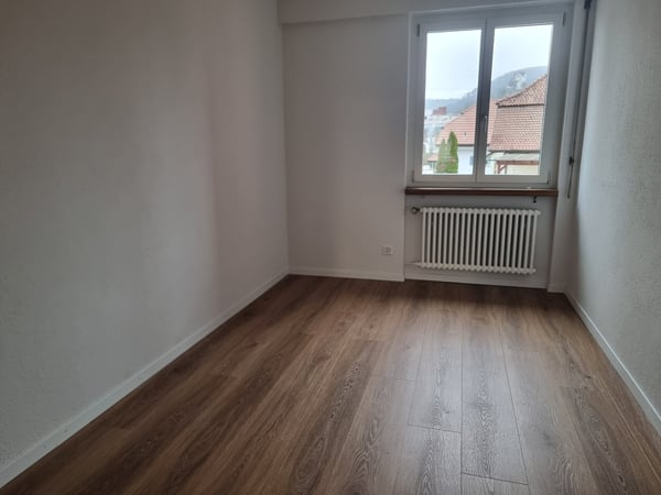 Modern renovierte 1.5-Zimmer-Wohnung direkt beim Bahnhof 8