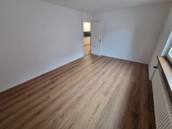 Modern renovierte 1.5-Zimmer-Wohnung direkt beim Bahnhof 7