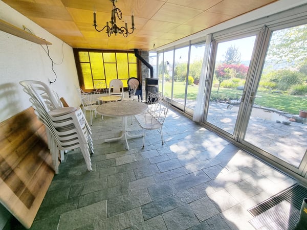 8.5-Zimmer-Landhausvilla an bester Aussichtslage mit grossem Garten 5