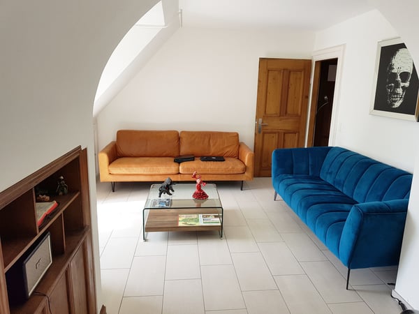 5.5-Zimmer-Dachmaisonettewohnung  in ehemaliger Bally-Villa 2
