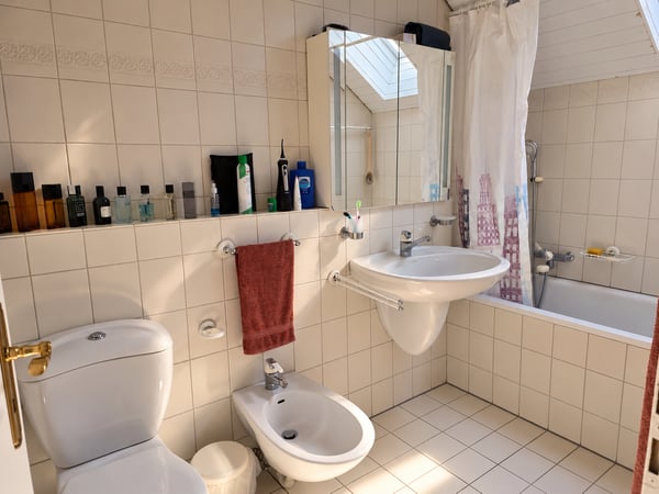 Wohnen mit Charme, zentral gelegen mit Galerie und viel Platz 5