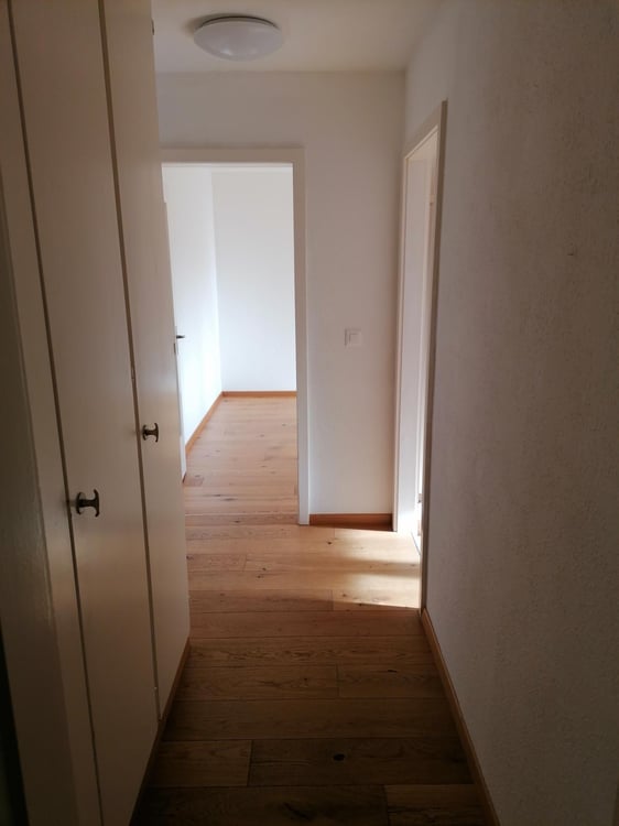 Gepflegte helle 1-Zimmerwohnung 4