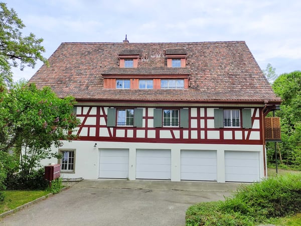 Wohnen mit Charme und Geschichte  Exklusive Dachwohnung 10