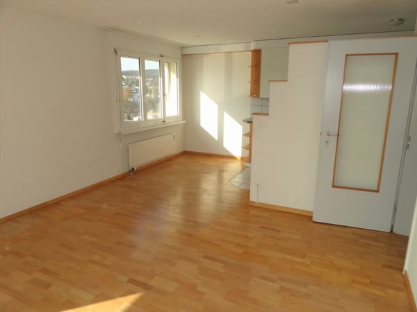 Moderne 2.5 Zimmer-Wohnung nähe Einkaufszentrum 7