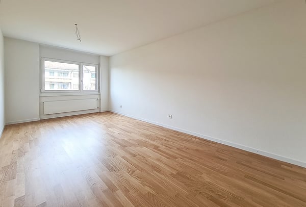 Sanierte 1.5 Zimmerwohnung im 2 OG 12