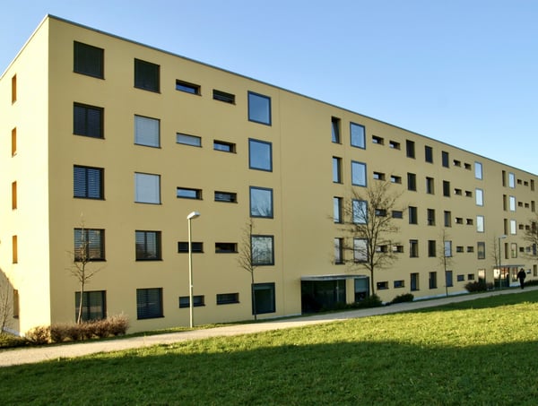 Moderne Erdgeschoss Wohnung am idyllischen Stadtrand von Winterthur 5
