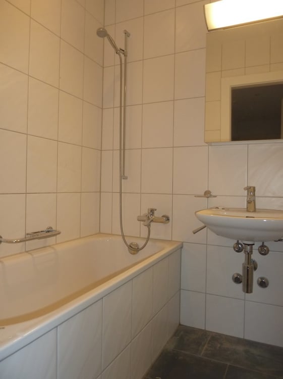 Charmante 3 Zimmer Wohnung an praktischer Lage 10