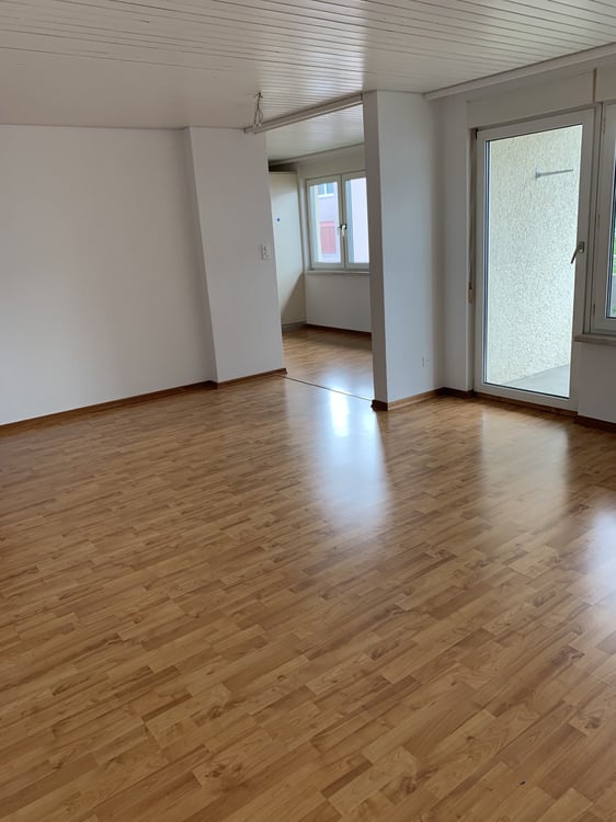 zentral gelegene 3,5 Zimmerwohnung 5