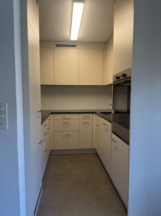 Attraktive 2.5-Zimmerwohnung mit offenem Wohn- und Essbereich 3