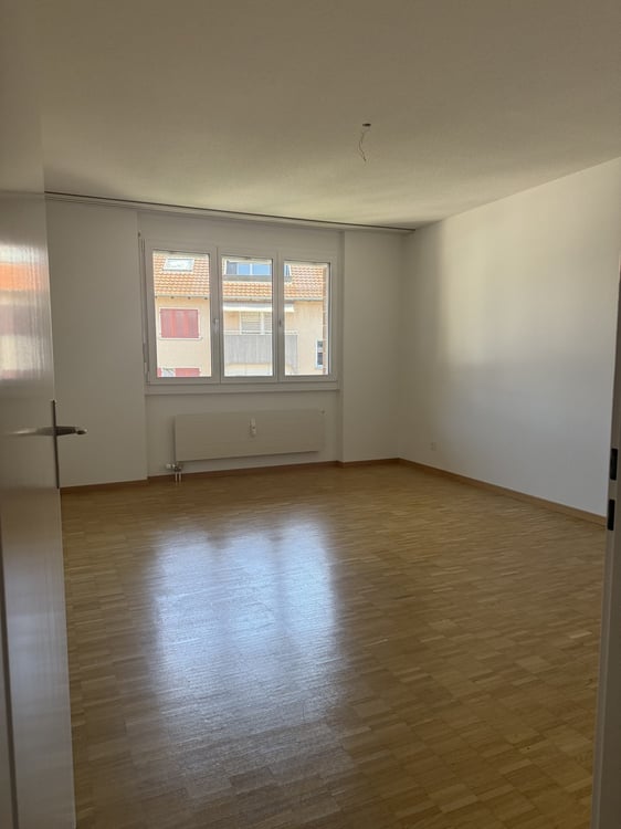 Attraktive 2.5-Zimmerwohnung mit offenem Wohn- und Essbereich 5