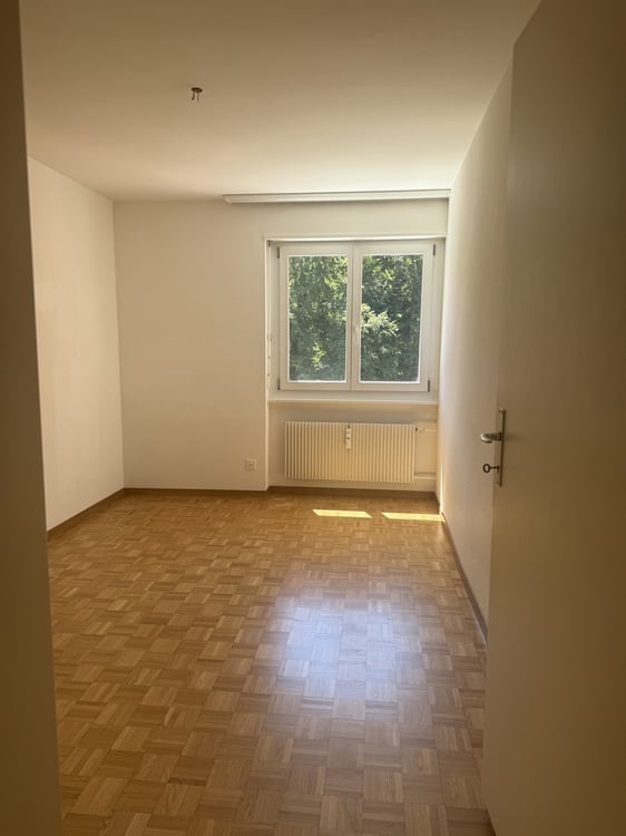 Wohnen mit viel Raum: Charmante 4.5-Zimmerwohnung 8