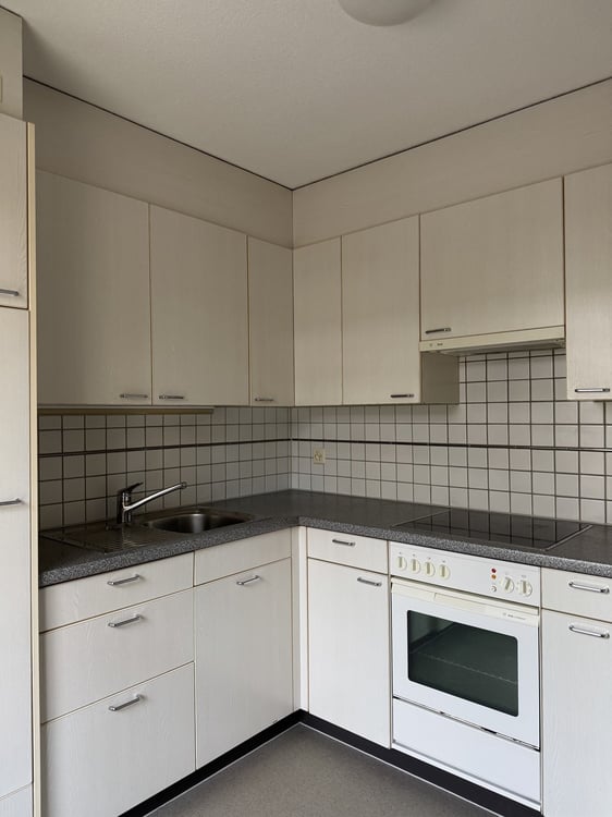 3.5-Zimmer-Wohnung im Hochparterre an zentraler Lage in Stäfa 3