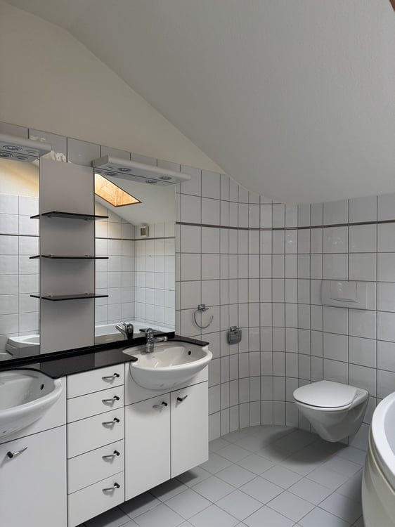 4.5-Zimmerwohnung mit durchdachtem Grundriss an zentraler Lage in Stäfa 5
