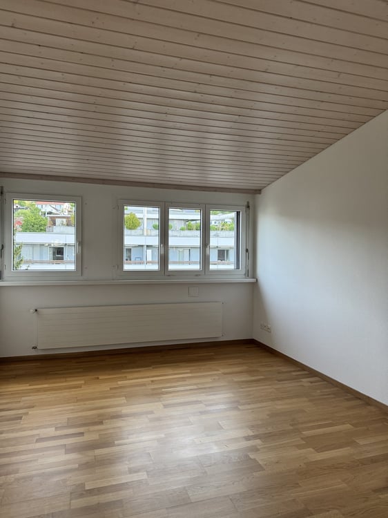 4.5-Zimmerwohnung mit durchdachtem Grundriss an zentraler Lage in Stäfa 7