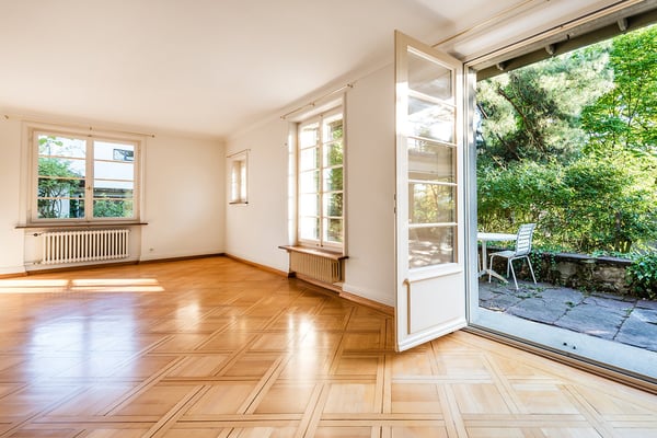 9½-Zimmer-Landhaus mit grossem Garten und viel Privatsphäre 9