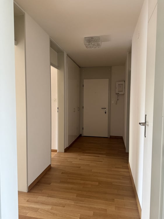 Schöne 3.5-Zimmerwohnung mit Balkon 8