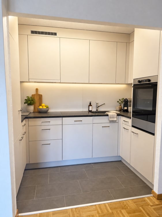 Charmante 2.5-Zimmer-Dachwohnung an zentraler Lage 3