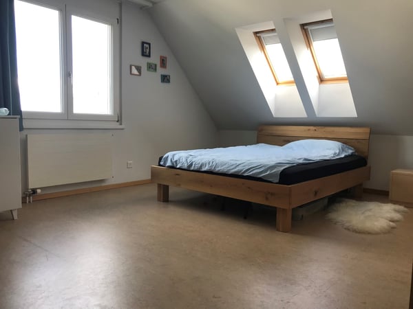 Charmante 4,5 Zimmer Maisonette-Wohnung im Dorfkern von Oberwinterthur 11