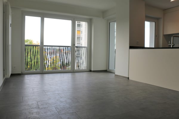 Attraktive 2.5-Zimmer-Wohnung mit Balkon und eigenem Waschturm 4