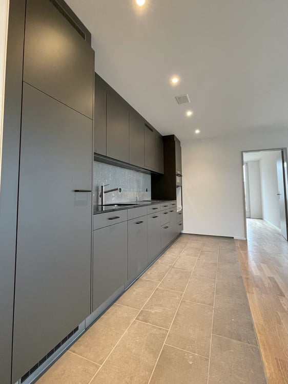 Moderne und stilvolle 3.5 Zimmer Ergeschosswohnung an zentraler Lage 3